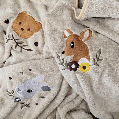 Ultra-Soft Hooded Bath Towel for Kids – Coral Fleece Poncho with Charming Animal Design, Quick-Dry Absorbent Robe for Bath, Pool, Beach (Bunny)